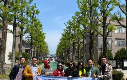 Mahasiswa Prodi Magister Manajemen melakukan overseas di Saga University JAPAN